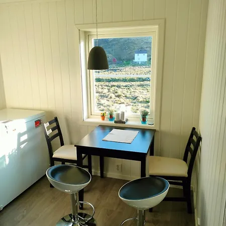 House On Beautiful Vaeroy, Mountains And Sea Outside The Window Feriehus *